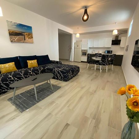 Marina Surf Hotel Năvodari Buitenkant foto