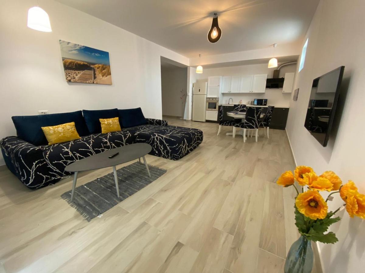 Marina Surf Hotel Năvodari Buitenkant foto